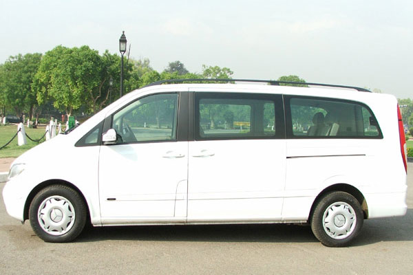Mercedes Benz Viano Trend - Imported Luxury Vans Rental Company - Car Rental Delhi