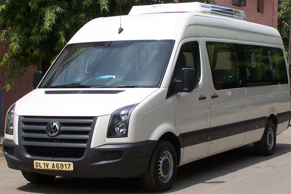 15 Seater Volkswagen Crafter - Imported Luxury Vans Rental Company - Car Rental Delhi